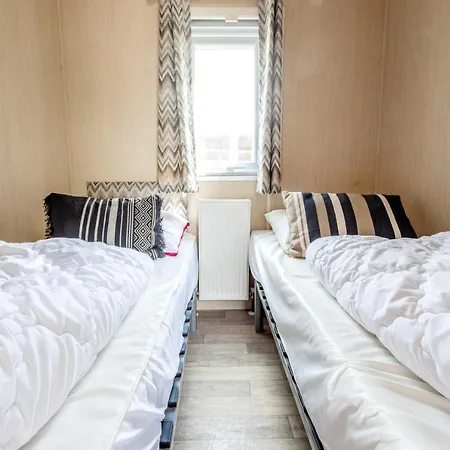 2a Op Recreatiepark De Wielen Appartement Sint Maarten