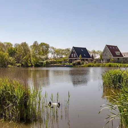 2a Op Recreatiepark De Wielen Appartement