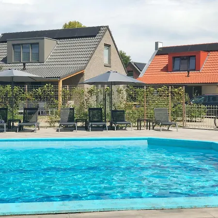 2a Op Recreatiepark De Wielen 신트 마르턴